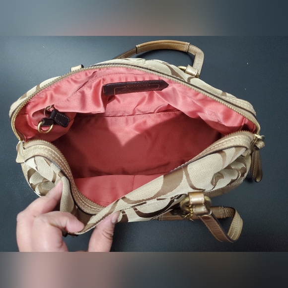 Coach Gold Monogram Designer Shoulder Handbag Purse Signature Print Medium Purse - Picture 7 of 12